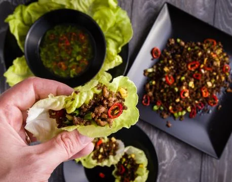 Chilli beef lettuce wraps Stock Photos