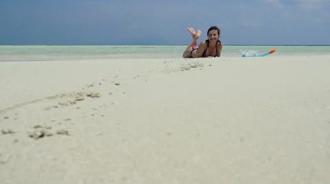 Chillout at the beach Video stock 57194953