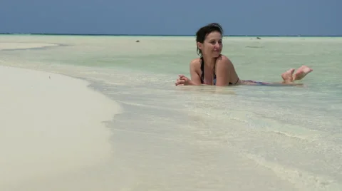 Chillout at the beach Video stock 57200081