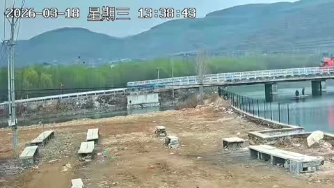 China: Bridge collapse in China caught on camera as truck crushes weak st... Stock Footage 331335281