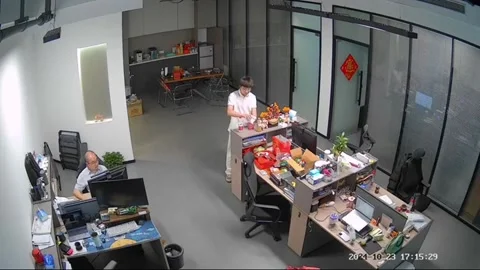 China: Cleaning agent explosion shocks office in southern China Stock Footage 290972329