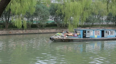 China river boat Stock-Footage 44421621