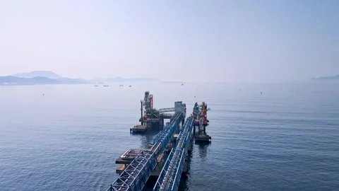 China tanker ship vessel loading unloading oil terminal refinery, Stock Footage 324880532