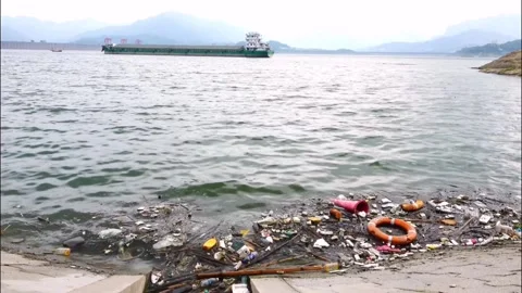 China: Three Gorges Reservoir Floating Objects 库存影片 284340922