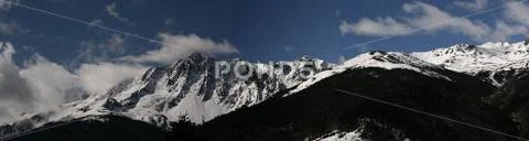 China yunnan, Shangri-La,Snow Mountain,Wide screen Stock Photos