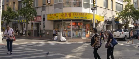 Chinatown intersection w more foot traffic Stock Footage 116762043