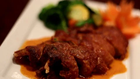 Chinese chicken and broccoli dinner Stock Footage