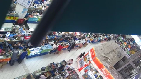 Chinese electronics market Video stock 118686600