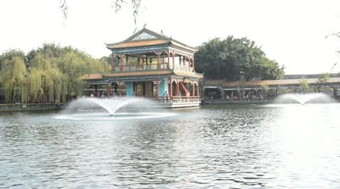 Chinese garden Stock Footage 12762443