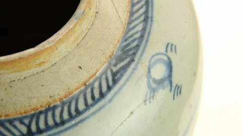 Chinese ginger jar, rotating Stock Footage 92396652