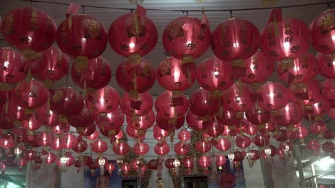 Chinese new year lanterns during festival at night. Stock-Footage 301136609