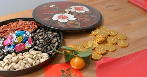 chinese new year gold coins