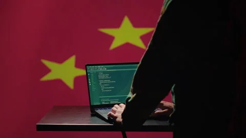 Chinese operative coding on laptop, developing program able to deploy bots Vídeos de archivo 278248900