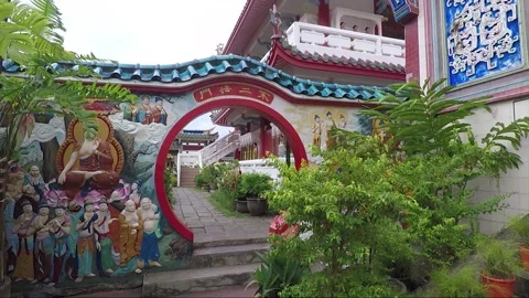 Chinese Style Circular Moon Gate, Kek Lok Si Buddhist Temple, Penang, Malaysia Stock Footage 296372810