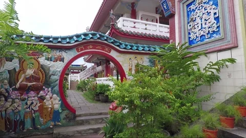 Chinese Style Circular Moon Gate, Kek Lok Si Buddhist Temple, Penang, Malaysia Stock Footage 296374205