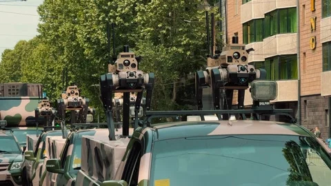 Chinese Wolf Robot with AI on pickup truck 6 Vidéo 336287259