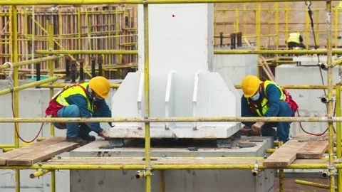 Chinese workers on construction site during pandemic Stock Footage 145588639