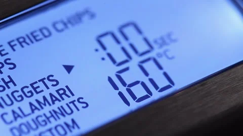 Chipping potatoes Temperature 1 스톡 동영상 280121159