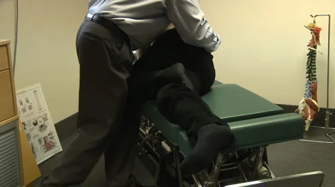 Chiropractic adjustment 動画素材 4764080