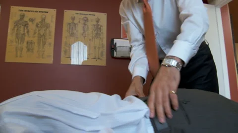 Chiropractic adjustment 動画素材 6086244