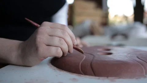 Chisel for sculpting 動画素材 104970037