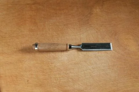 Chisel on wood. Foto stock