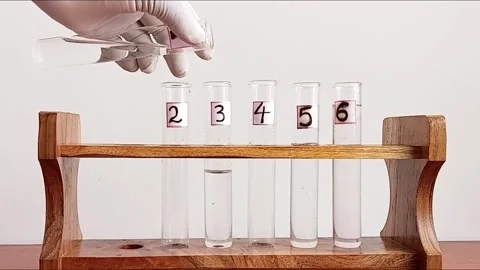 Chlorine Test Color Change Reaction In Test Tube Rack Video stock 334188341