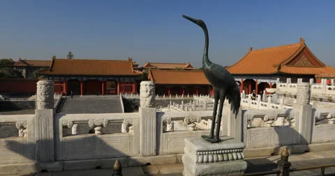 CHN2001907: Crane Bronze Statue in the Forbidden City Stock Footage 170398588