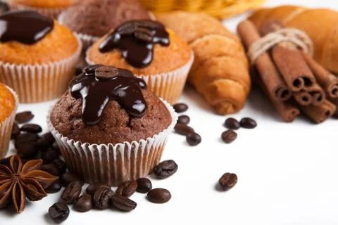 Chocolate cake with coffee beans 库存照片