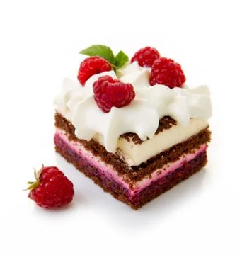 Chocolate cake with fresh raspberry isolated on white background. Foto stock