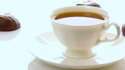 Chocolate covered marshmallows Видео 47918585