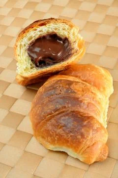 Chocolate croissant Stock-Fotos