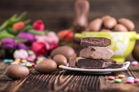 Chocolate Easter eggs with raw chocolate Stock Photos