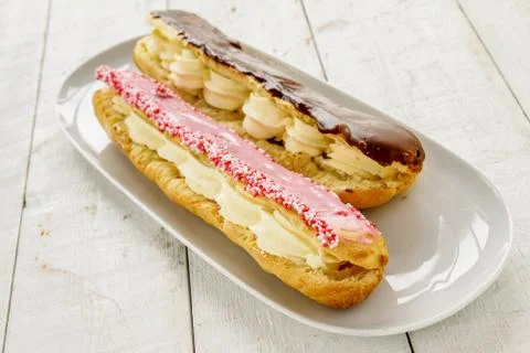 Chocolate eclaire Stock Photos