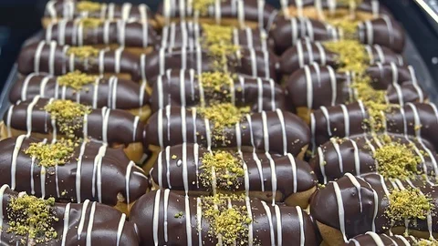Chocolate eclairs  Stock Footage 114688002