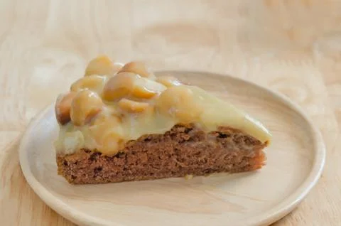 Chocolate macadamia cake 스톡 사진