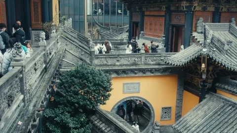 Chongqing Luohan Temple High Angle View of Stone Balustrades Yellow Wall Moon Vídeo Stock 336276176