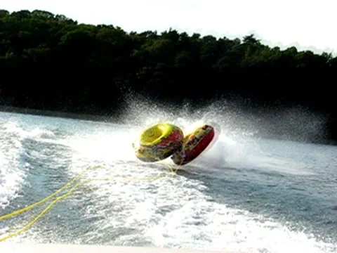 Chop, bounce and roll Stock Footage 9026388