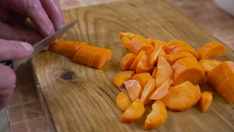 Chopped carrots Slow motion Video stock 80105191