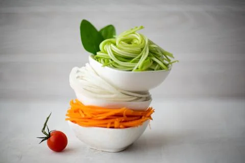 Chopped egetables in bowls Foto stock