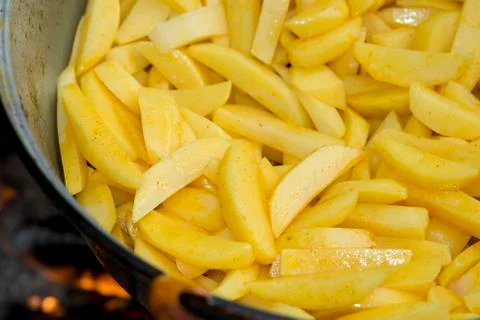Chopped fresh potato Fotos Stock
