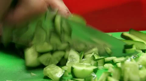 Chopping cucumbers With knife. Video stock 20510741