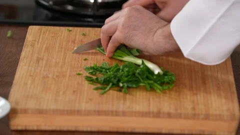 Chopping green onions Stock Footage 183564450