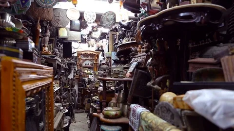 Chor Bazaar - Antique Indian Thieves Market  MUMBAI, Maharashtra, INDIA. Stock Footage 74613580