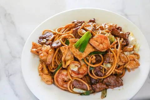 Chow mein Stock Photos