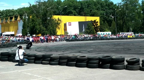 Chris Pfeiffer stuntriding 2 Stock Footage 50522086