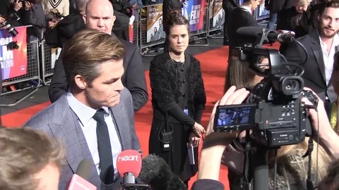 Chris Pine at The BFI 62nd London Film Festival - Outlaw King - Premiere Stock Footage 101193473