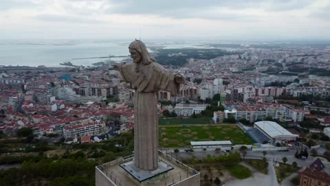 Christ the King Statue in Lisbon Video stock 157610304