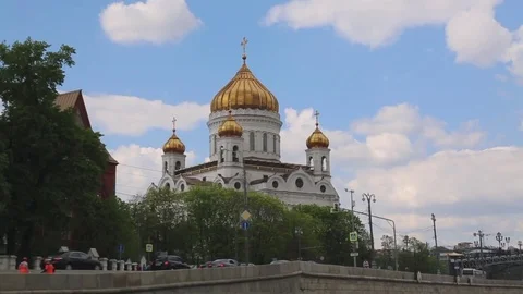Christ the Savior Cathedral flag Moscow Russia June 2017 Moscow Russia June 2017 Stock Footage 77246504