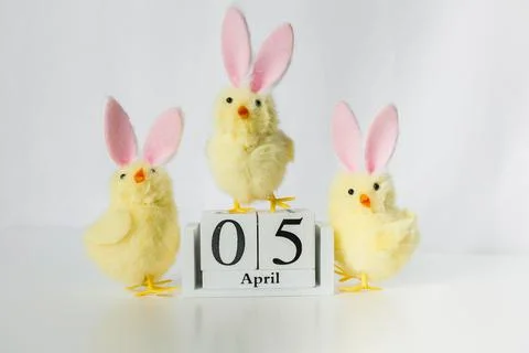 Christian Catholic Easter 2026 date on a wooden calendar with three funny s.. Stock Photos